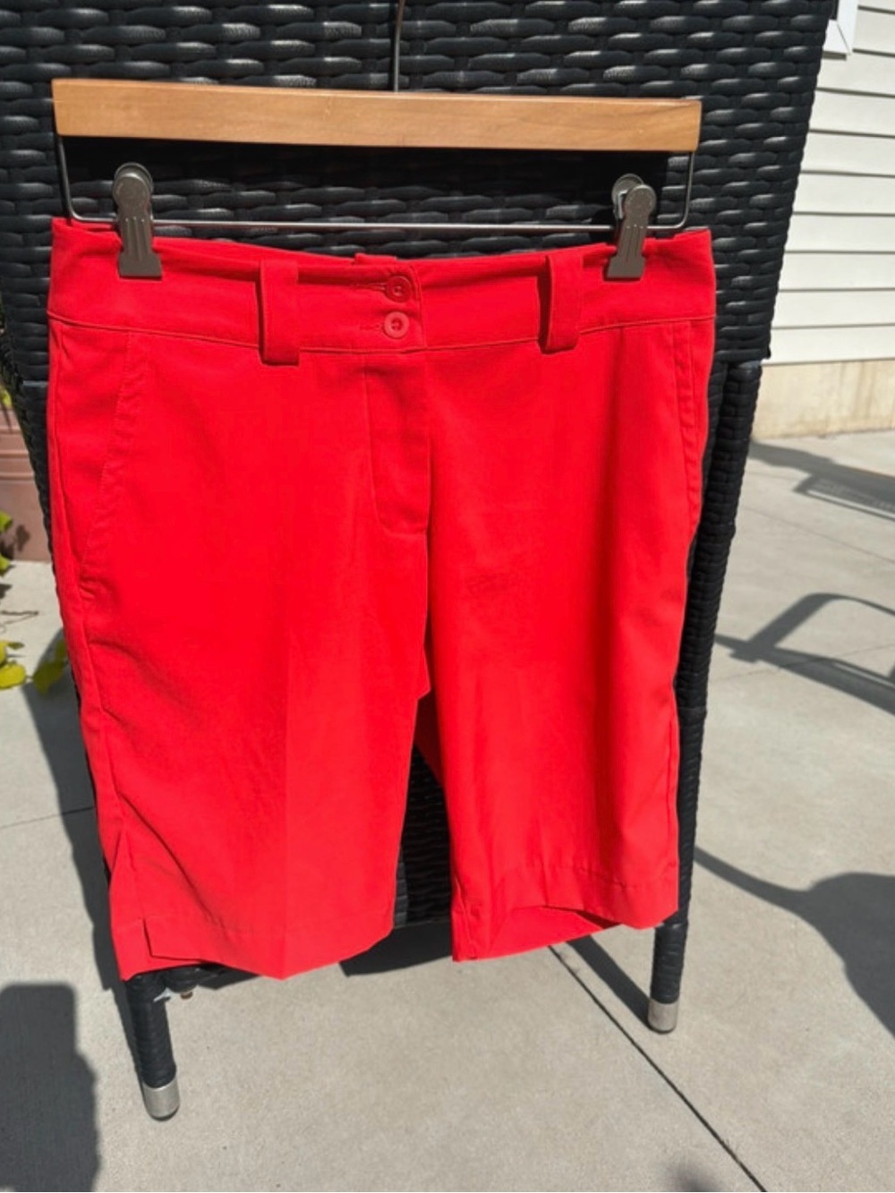 Women’s Nike Golf Bermuda Bright Red Orange Shorts- Size 4